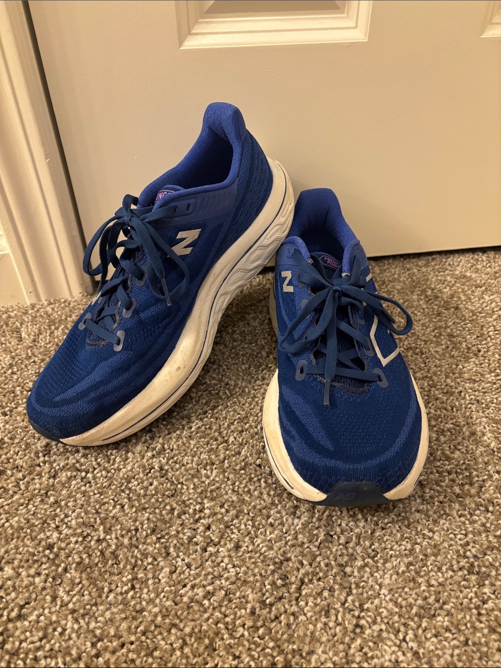 New Balance Vongo (women’s 9.5) — no insoles!